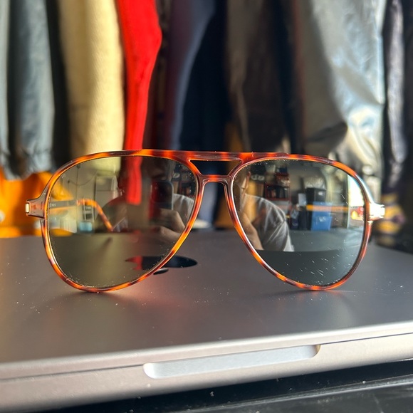 SAINT LAURENT AVIATOR TORTOISE SUNGLASSES - Picture 3 of 9